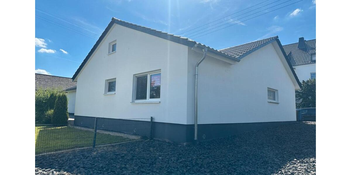Einfamilienhaus Hadamar - 8 Zimmer, 180 m&sup2;, 589.000&euro; | Angebot:27021779