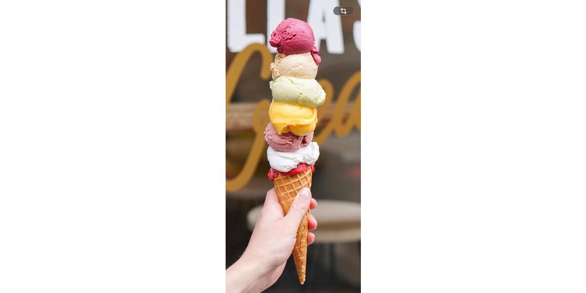 Eisdiele mit Cafe zimmer