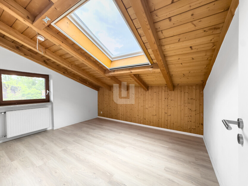 WINDISCH IMMOBILIEN – Gewerbeimmobilie mit vier Büros und einer Wohnung - ideal für den Mittelstand 10.5 zimmer