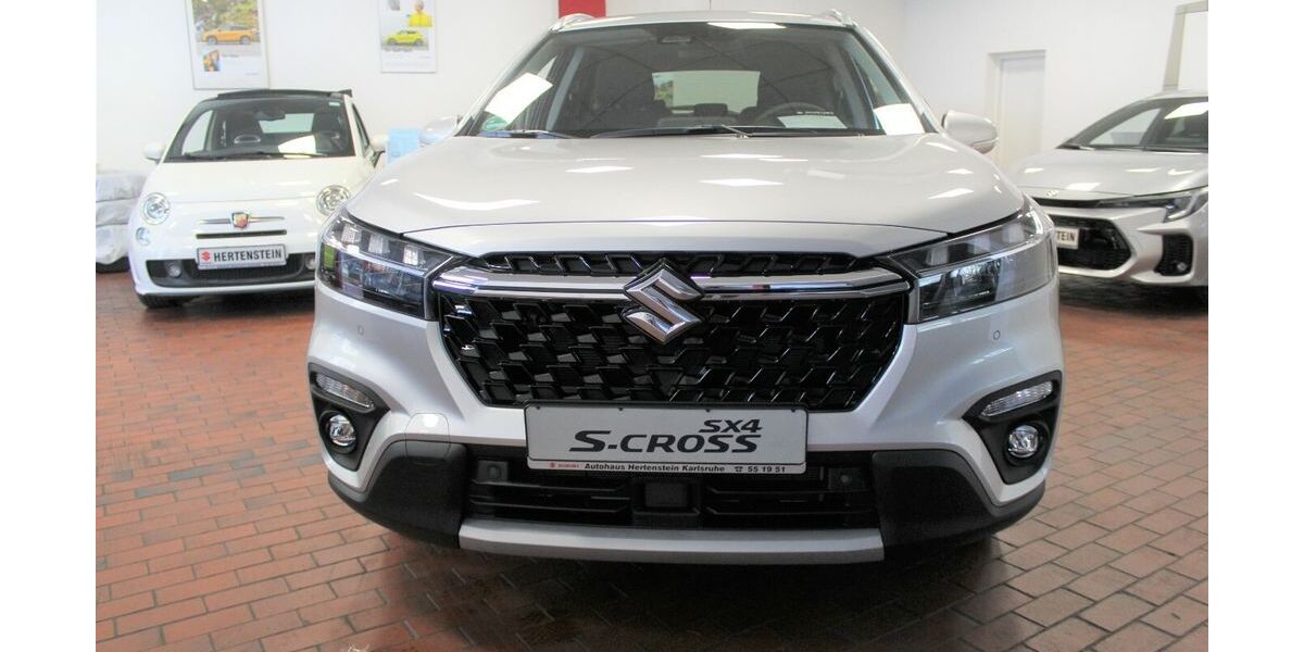 Suzuki (SX4) S-Cross 8.500 km 23.900 &euro; Karlsruhe 76185