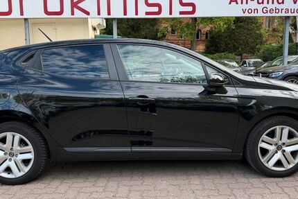 Renault Clio 46.000 km 13.999 &euro; Berlin 10787
