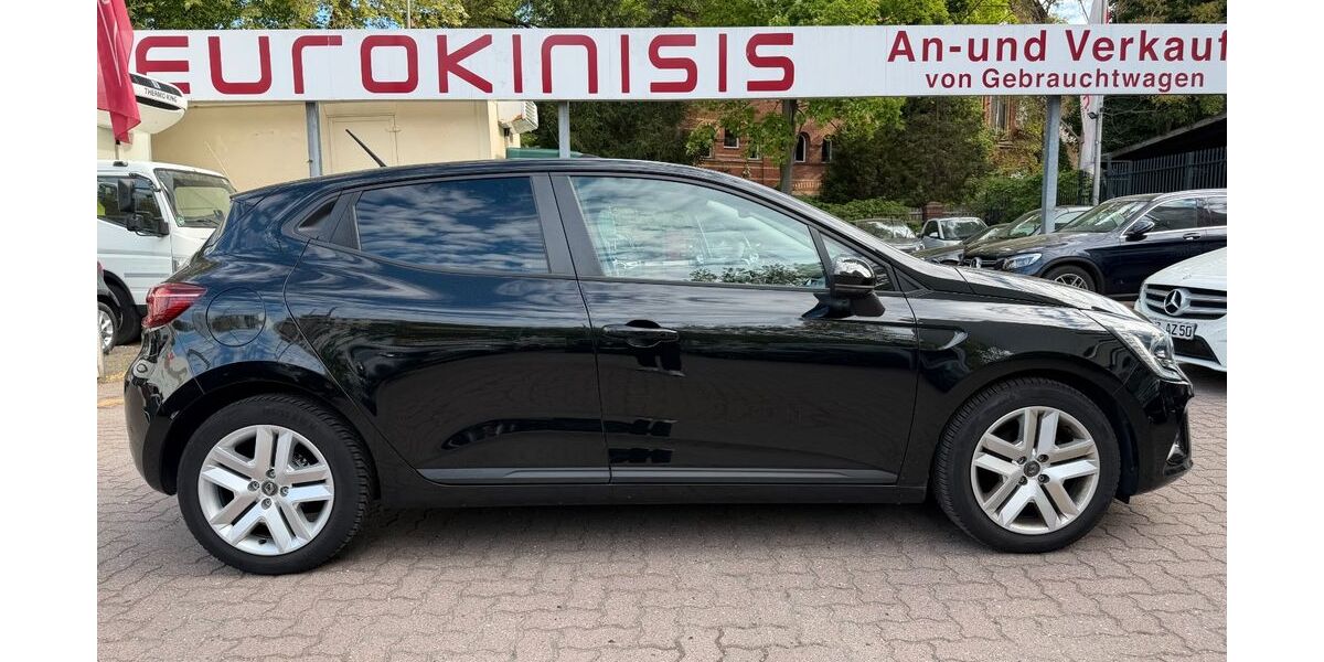 Renault Clio 46.000 km 13.999 &euro; Berlin 10787