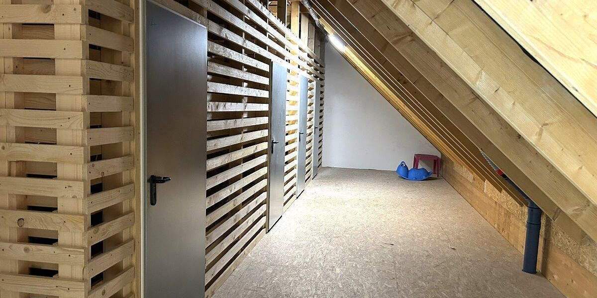 Etagenwohnung Bremerhaven Lehe - 2 Zimmer, 69 m&sup2;, 830&euro; | Angebot:25626811