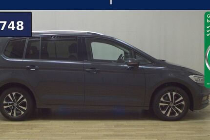 VW Touran 140.267 km 18.480 &euro; Bremen / Arsten 28279