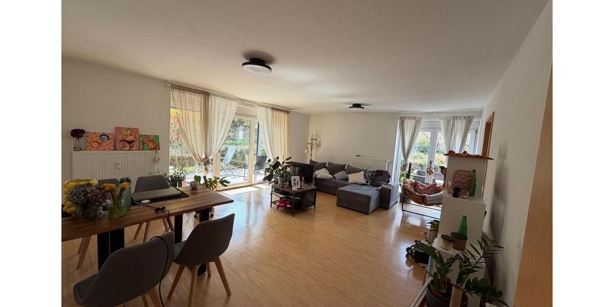 Etagenwohnung Mosbach - 2 Zimmer, 80 m&sup2;, 885&euro; | Angebot:26024482