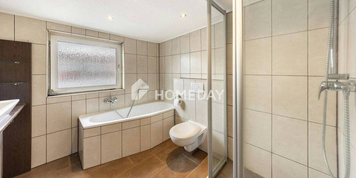 Mehrfamilienhaus, Wohnhaus Bremen Hohentor - 8 Zimmer, 160 m&sup2;, 369.000&euro; | Angebot:26308380