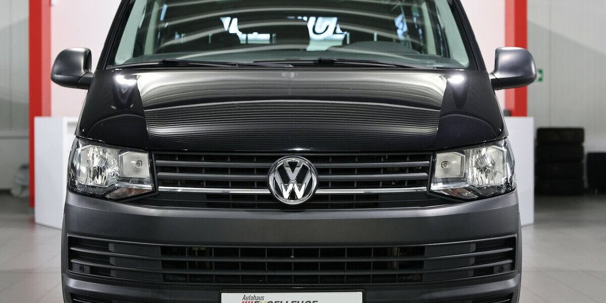 VW T6 Kombi TRANSPORTER 2.0 TDI / 9-SITZER / AHK 137.000 km 18.991 &euro; Hamm 59077