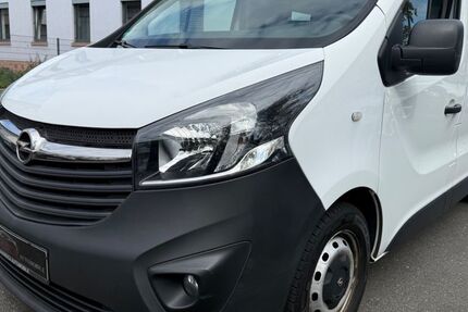Opel Vivaro 165.000 km 7.990 &euro; Aschaffenburg 63741
