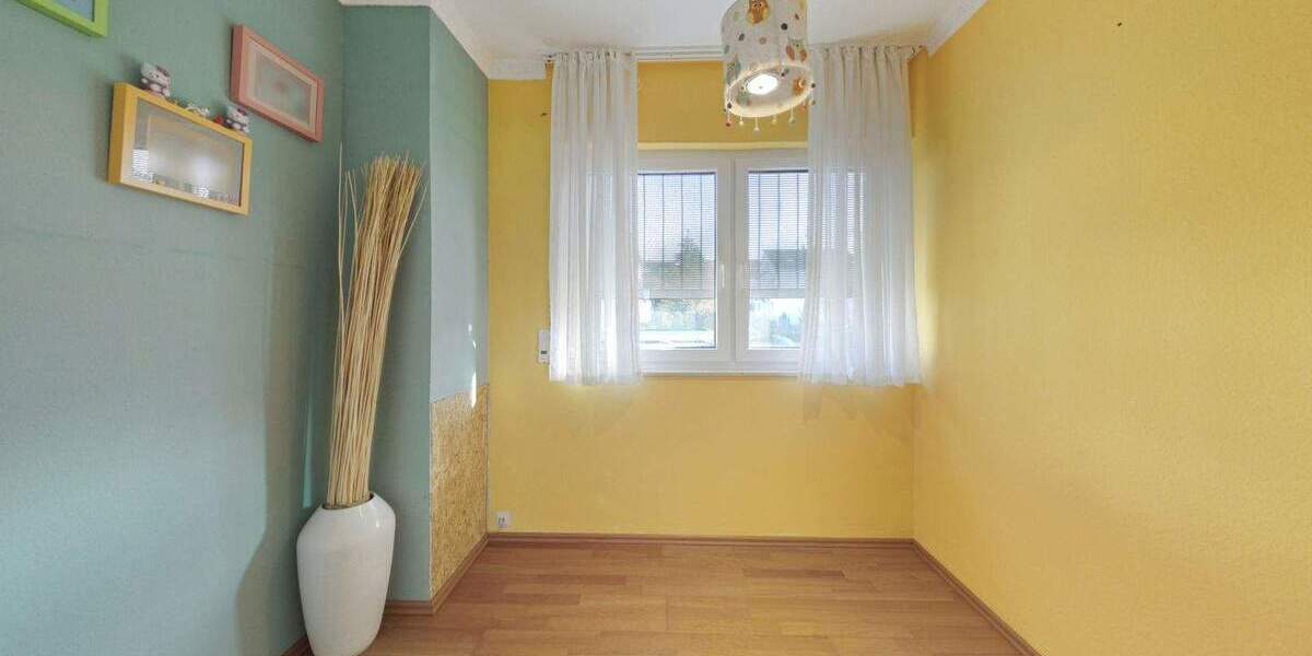 Etagenwohnung Remseck Neckarrems - 7 Zimmer, 226 m&sup2;, 799.000&euro; | Angebot:24847873