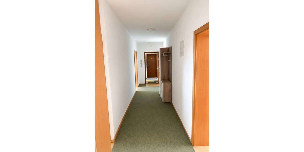 Etagenwohnung Schwandorf - 3 Zimmer, 80 m&sup2;, 149.000&euro; | Angebot:27064058