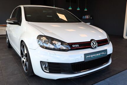 VW Golf 97.700 km 13.990 &euro; Hoyerswerda 02977