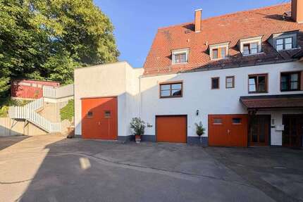 Haus Friedberg - 12 Zimmer, 360 m&sup2;, 1.150.000&euro; | Angebot:27115647