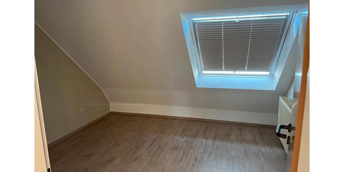 Maisonettenwohnung Korbach - 3 Zimmer, 85 m&sup2;, 680&euro; | Angebot:26422096