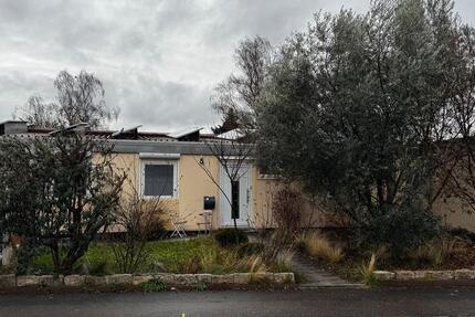 Haus in Freiburg mit großem Garten 4 zimmer