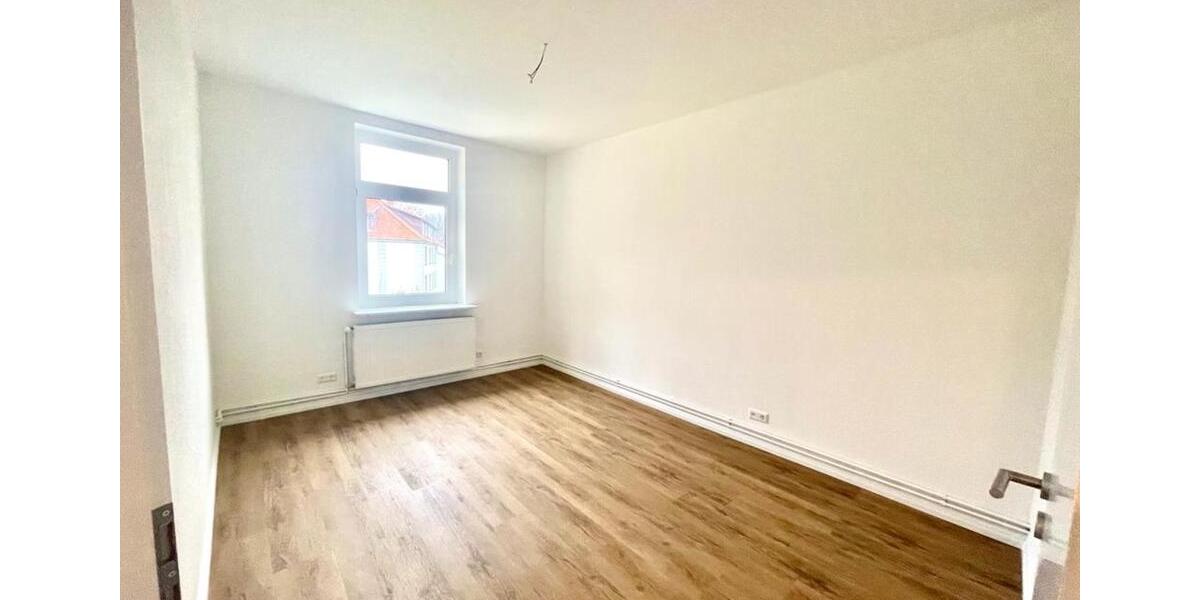 Etagenwohnung Sehnde - 4 Zimmer, 108 m&sup2;, 1.080&euro; | Angebot:25102930