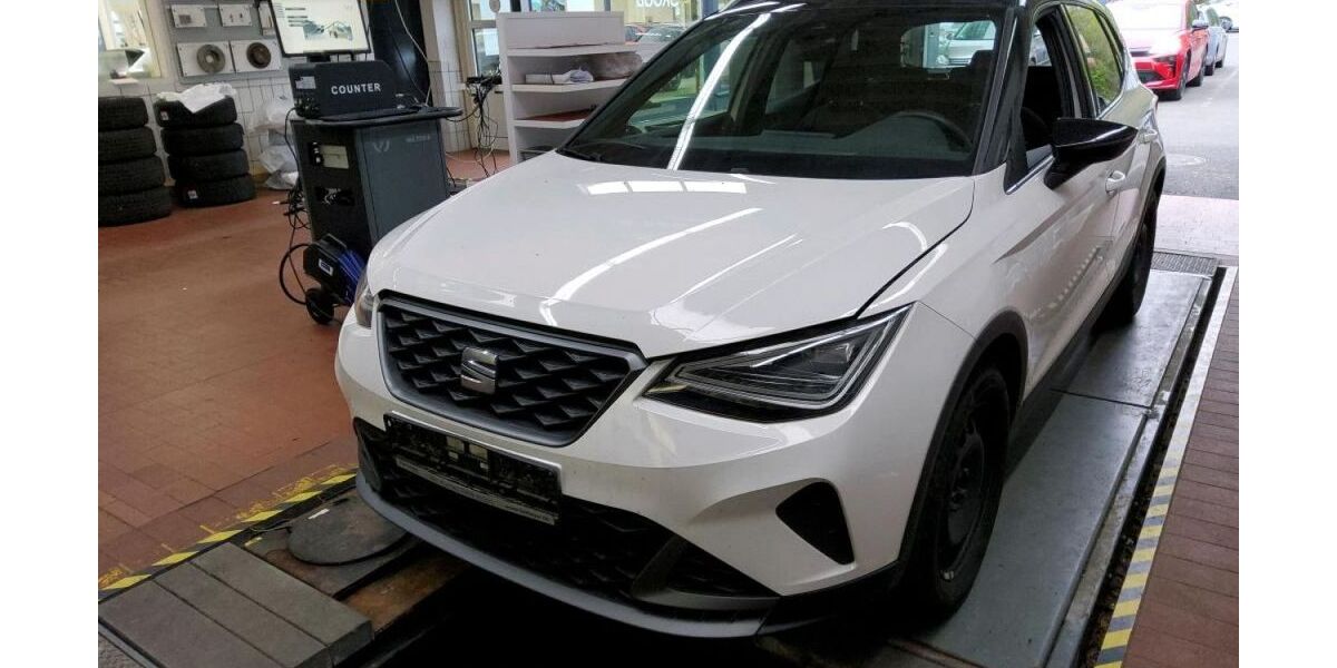 Seat Arona 37.798 km 17.440 &euro; Schloß Holte-Stukenbrock 33758