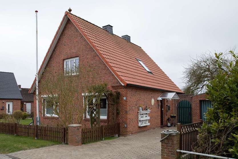 Haus zum Kaufen in Friedrichskoog 289.000 € 94.36 m²