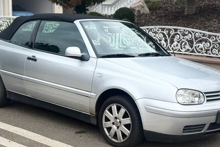 VW Golf 213.000 km 1.999 &euro; Wörth 76744