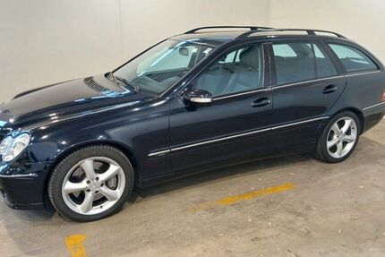 Mercedes C 230