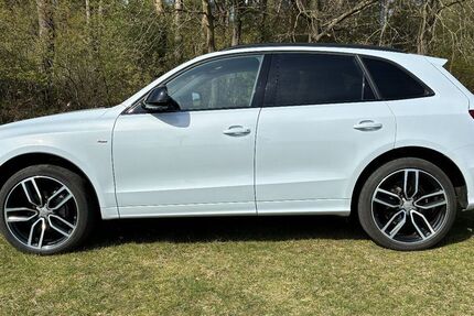 Audi Q5 99.000 km 22.700 &euro; Bad Lippspringe 33175
