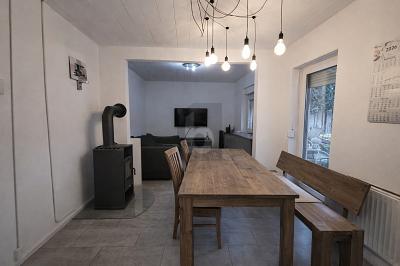 VIEL PLATZT ZUM WOHLFÜHLEN MIT GROßEM GARTEN - Zweifamilienhaus Achim | Angebot:25842804