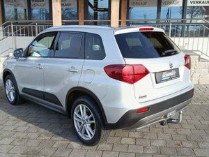 Suzuki Vitara 1.4 Boost 5D A/T Comfort+ Allgrip 102.576 km 15.960 € Höhenkirchen-Siegertsbrun 85635