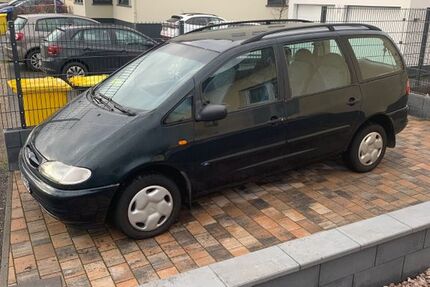 Ford Galaxy 206.554 km 1.500 &euro; sinzig 53489