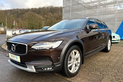 Volvo V90 Cross Country