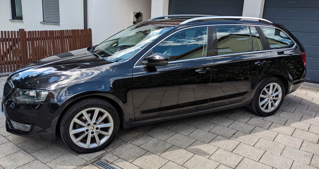 Skoda Octavia 228.000 km 8.490 &euro; Regensburg 93055