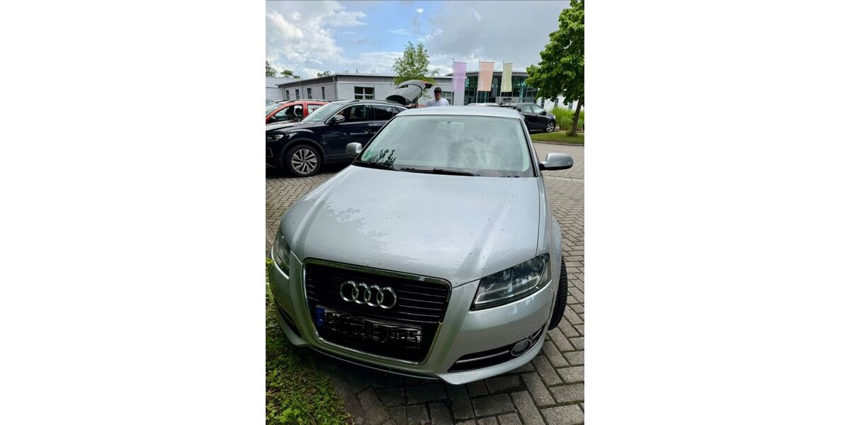 Audi A3 128.000 km 6.500 &euro; Cuxhaven 27472