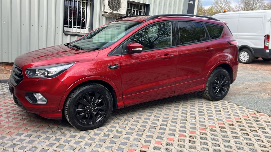 Ford Kuga 108.000 km 12.990 &euro; Chemnitz 09122
