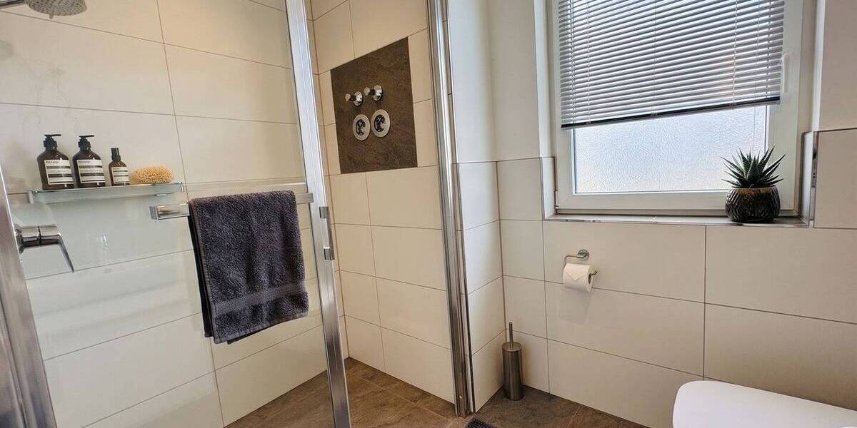 Etagenwohnung Bad Neuenahr - 4 Zimmer, 160 m&sup2;, 529.000&euro; | Angebot:26824227