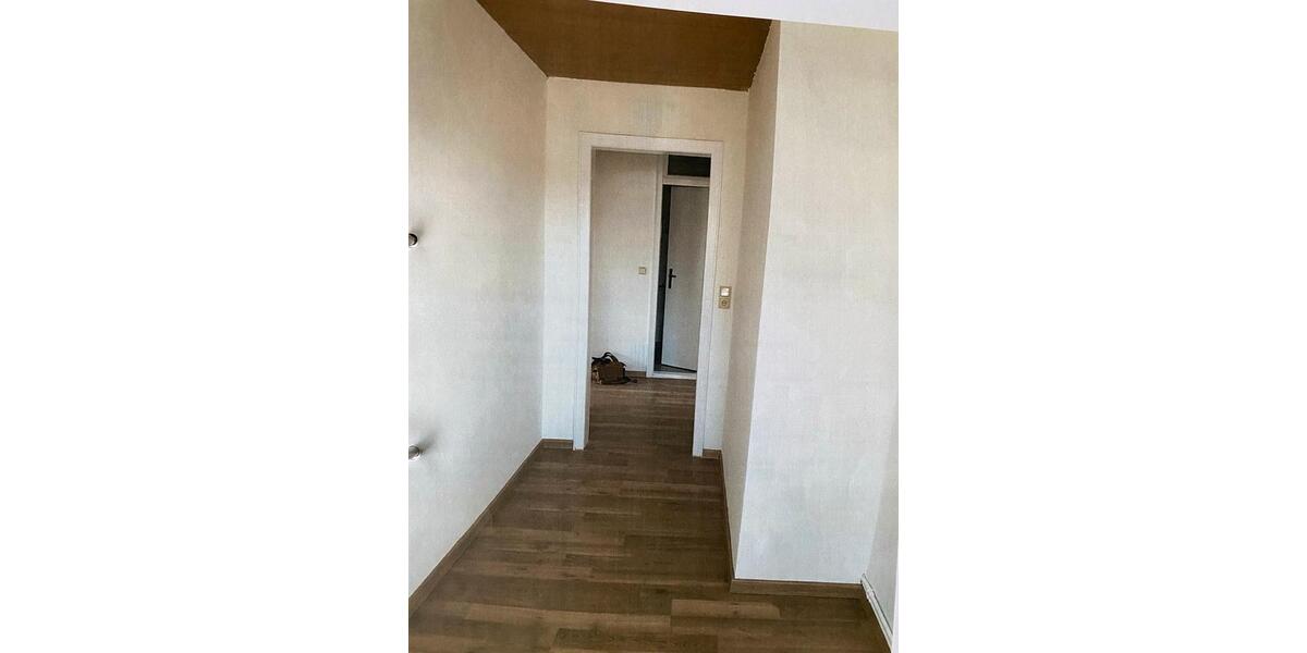 Dachgeschoßwohnung Holzminden - 2.5 Zimmer, 45 m&sup2;, 49.500&euro; | Angebot:26846478