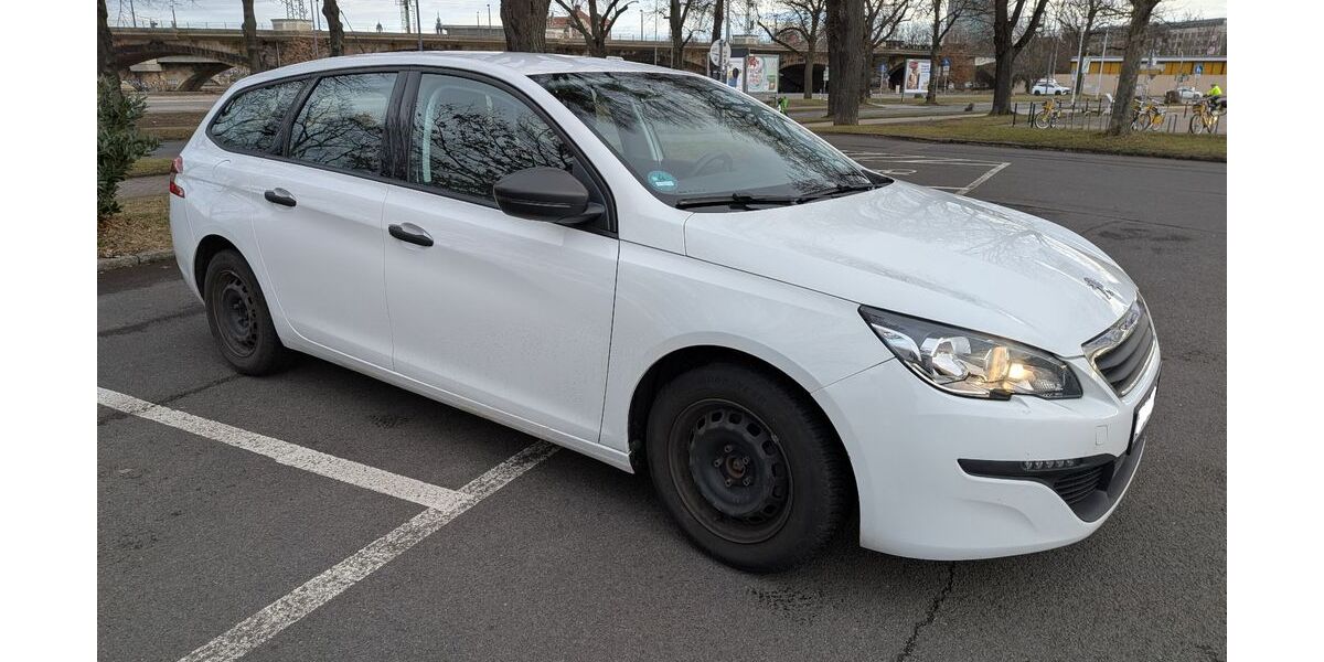 Peugeot 308 125.000 km 5.699 &euro; Grumbach 01723