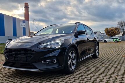 Ford Focus 181.796 km 10.477 &euro; Langenhagen 30853