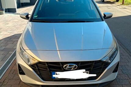Hyundai i20 25.000 km 14.000 &euro; Steinfeld 76889