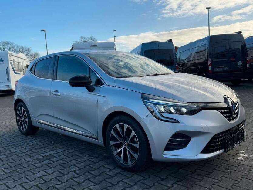 Clio