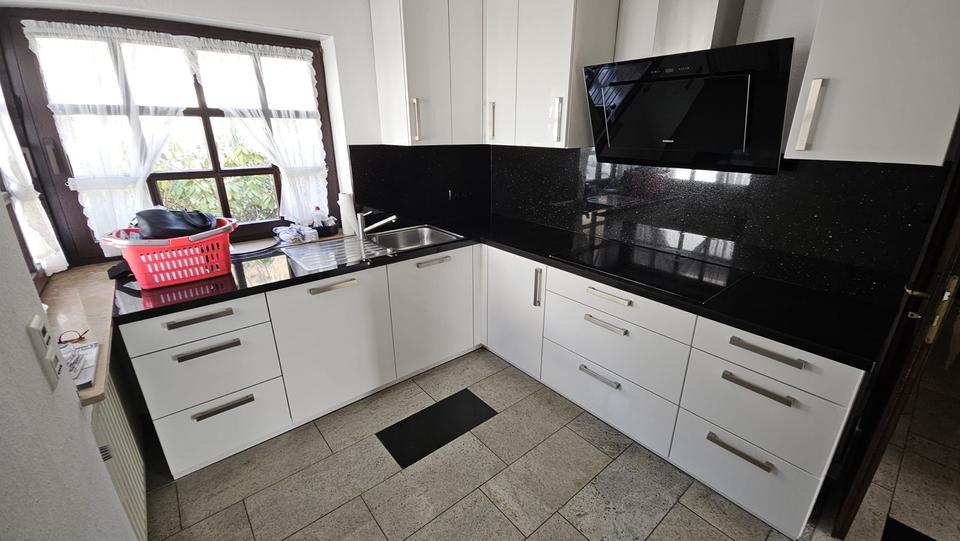 Einfamilienhaus Eitorf - 7 Zimmer, 230 m&sup2;, 499.000&euro; | Angebot:25635868