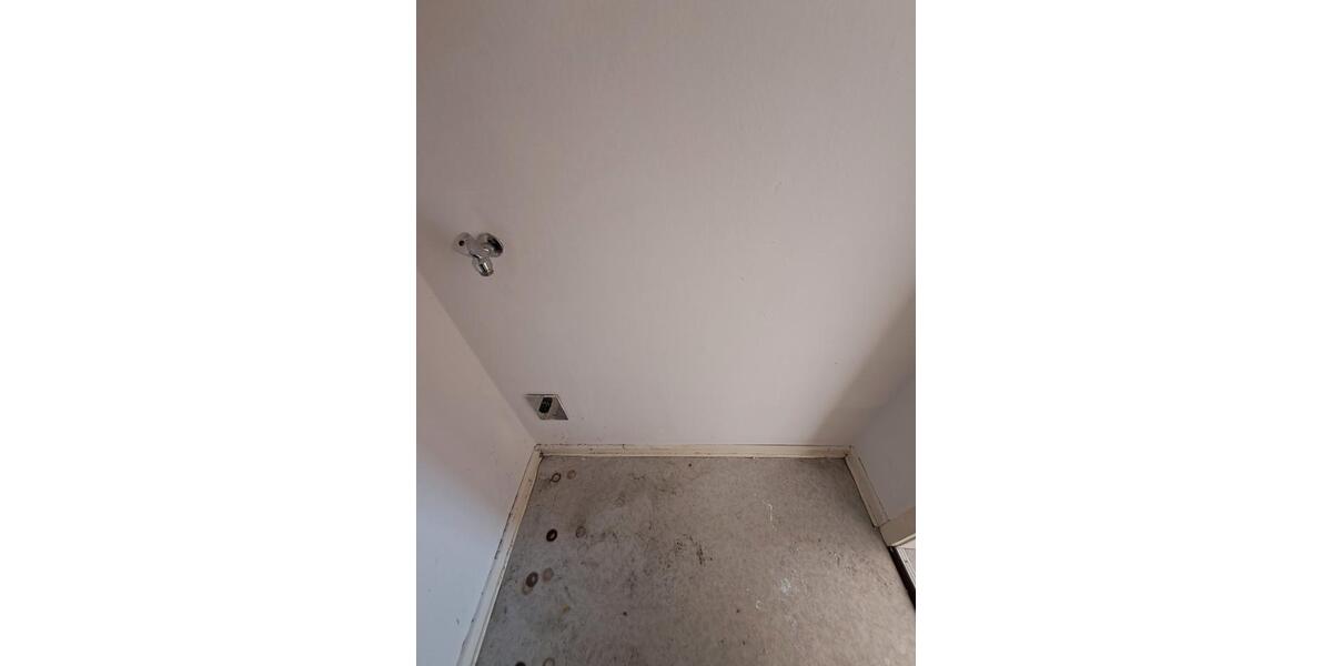 Etagenwohnung Bremerhaven Geestemünde - 3 Zimmer, 65 m&sup2;, 715&euro; | Angebot:26534543