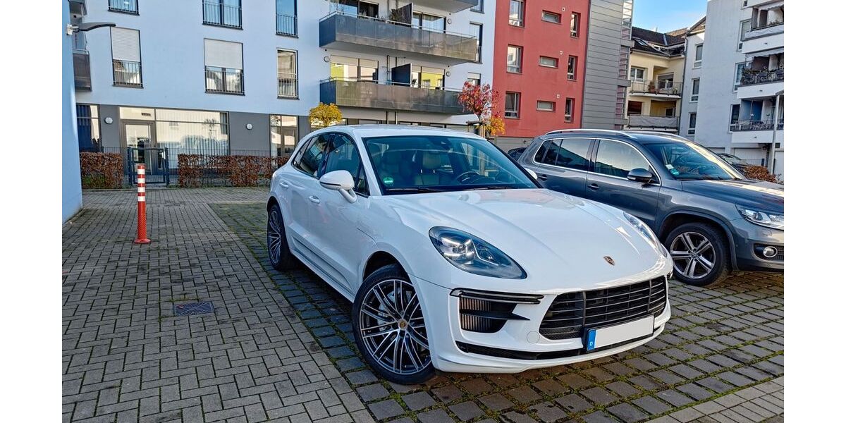 Porsche Macan 119.600 km 45.890 &euro; Leverkusen 51379