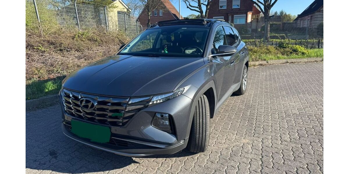 Hyundai TUCSON 58.000 km 22.999 &euro; Lübeck 23569