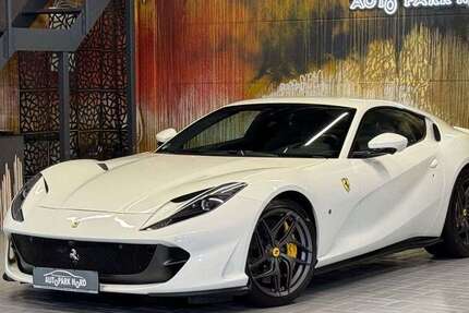 Ferrari 812