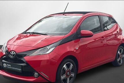 Toyota Aygo (X) 86.500 km 9.800 &euro; Berlin 13403