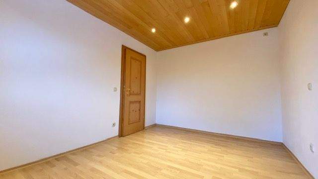 Etagenwohnung Piding Mauthausen - 2 Zimmer, 63 m&sup2;, 650&euro; | Angebot:25524619