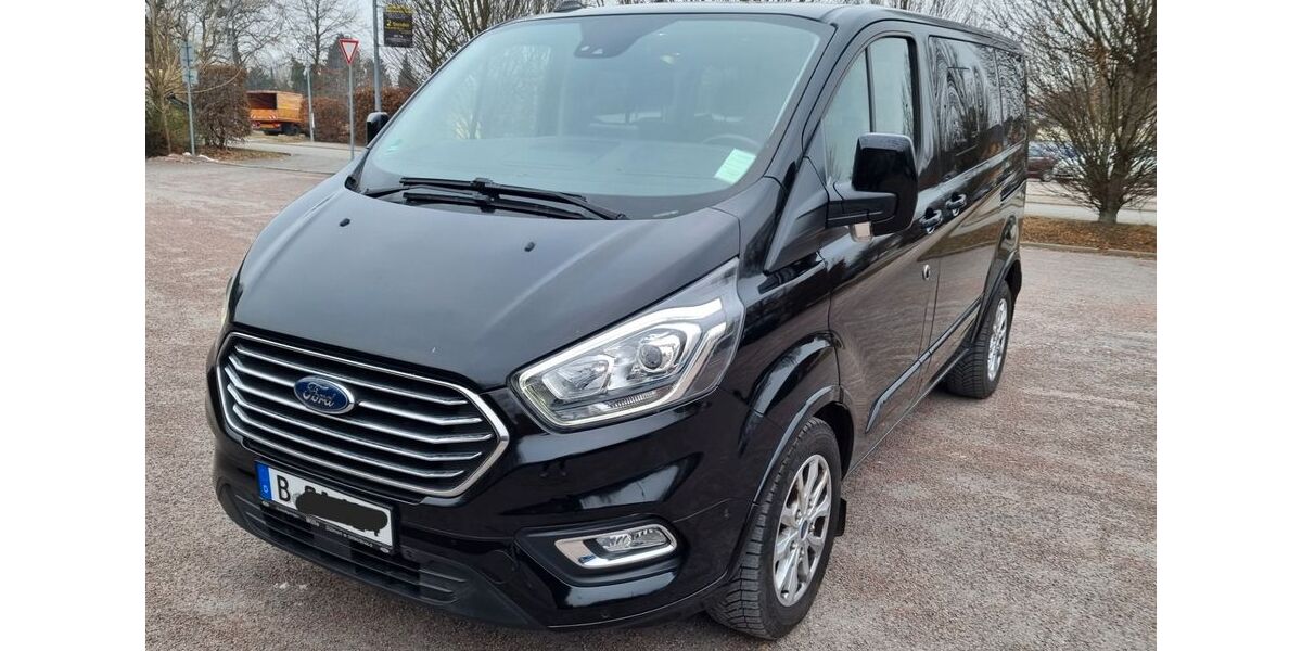 Ford Tourneo Custom 106.000 km 25.800 &euro; Berlin 13595