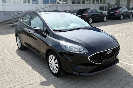 Ford Fiesta 90.500 km 9.990 &euro; Regensburg 93057