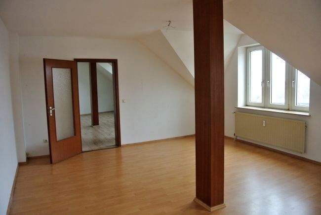 Etagenwohnung Mülheim an der Ruhr Mitte-Ost - 4 Zimmer, 93 m&sup2;, 625&euro; | Angebot:24973738