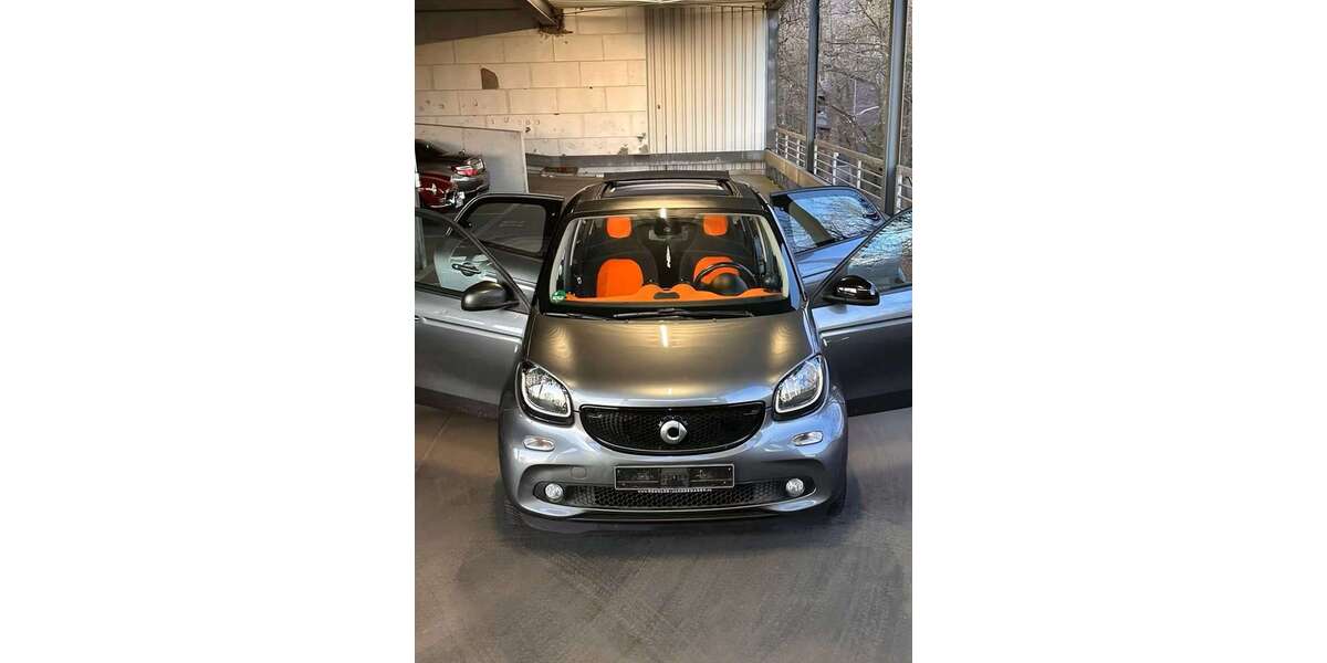 Smart forFour 123.605 km 5.999 &euro; Dresden 01277