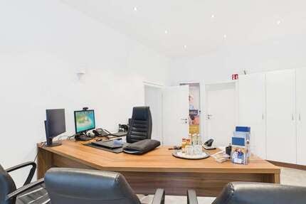 Einzelhandel in Regensburg 195.000 € 50 m² zimmer