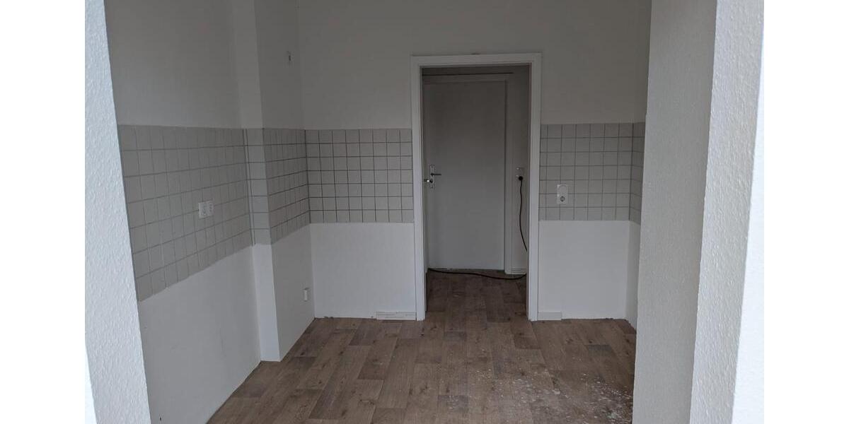 Dachgeschoßwohnung Malchin - 3 Zimmer, 50 m&sup2;, 375&euro; | Angebot:26121671